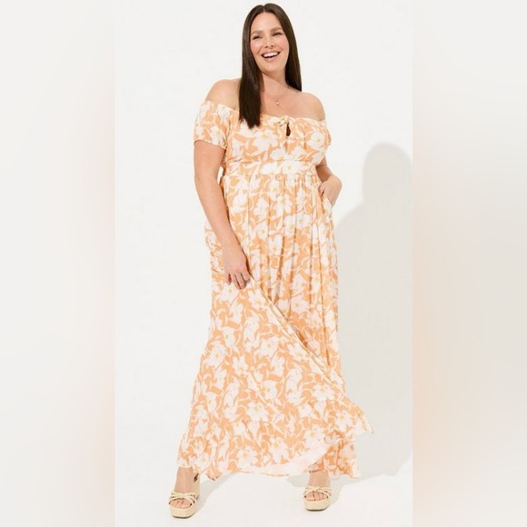 Torrid Dress 🧡 - Picture 1 of 7